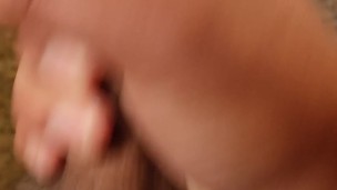 Me encuentro tan excitado que me comencé a masturbarme