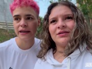 QUE RICA ADRENALINA! me chupa las tetas con el Lush en un parque 2/16