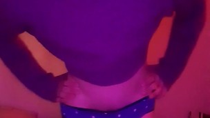 POV: Asking to see ur femboy friends cock at sleepover (he says yes because hes a slut :3)