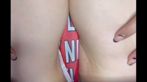 COLOMBIANA QUIERE SER FOLLADA POR SU JUGOSO COÑO