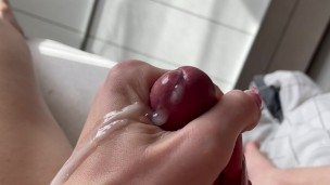 Moaning and cumming with long nails