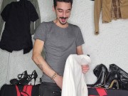 L'amica di mia madre mi fa diventare porco e lo vuole nel culo 3/16