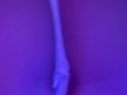 Блондинка пробует новый стул для секса - Screenshot 16 of 16 - HD