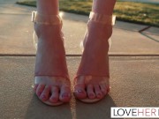 Kneeling on the lawn doesn't bother her a bit, rather, she proceeds to thrust her fingers inside her warm core. Hayley pleasu 1/16