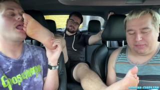 Stranger gets feet licked and tickled - Free Sex Video - RedTube