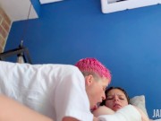 TE AGARRÉ! Le chupo las tetas para ustedes 12/16