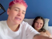 TE AGARRÉ! Le chupo las tetas para ustedes 7/16