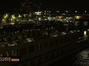 The big boobs babe invites a stranger at home with her husband 4/16