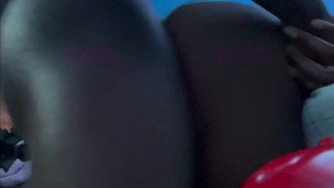 TB MY FIRST TIME HITTING IT RAW!!