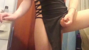 Trans girl cums in camera