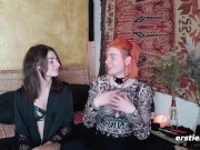 Ersties - Heißes Kerzenwachs und BDSM-Spiele mit Zora und Desiree 7/16