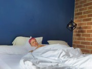 QUE RICO DESAYUNO! se levantó cachonda a darme lengua 4/16