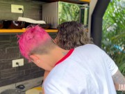 QUE RICO DESAYUNO! se levantó cachonda a darme lengua 9/16