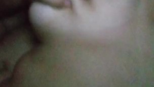 Tocando tatas grandes