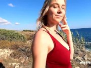 Ersties - Heißer Solo Quickie mit Blick auf das Meer 9/16
