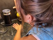 Traviesa chica de limpieza seduce al dueño de casa 8/16