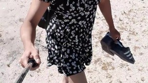 linda trans con minivestido caminando en publico con sandalias altas y culo apretado caliente