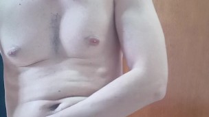 GRWM Handsome man shaving naked
