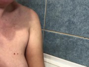 Beauty takes a bath and plays with her holes 14/16