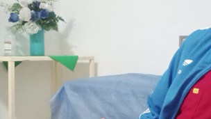 The doctor masturbates until he finishes