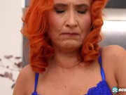 Redhead Divorcee And Busty Milf Laura Red Gives It To Her Well-used Pussy 9/16