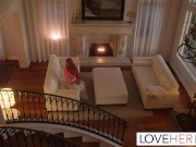 Milan admires and worships Sophia's feet and body and pleases her thoroughly. Milan proceeds to fuck Sophia's shaved pussy in 1/16