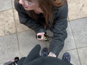 Я встретил студентку в супермаркете и трахнул ее, кончив ей на лицо 3/16