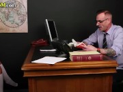 College CFNM gals suck cock in 3some 2/16