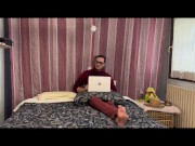 La cameriera porca vuole farsi scopare duramente dal capo e gli succhia il cazzo dialoghi italiano