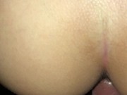 Dando sem camisinha pro amigo do meu marido enquanto ele fui no mercado 13/16