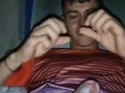 Chico siente emoción, Le cuesta gestiónarla .,(Final inesperado) 16/16