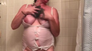 Come get this pussy wet
