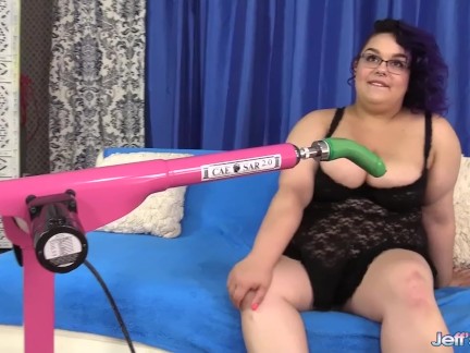 Automated Fuck for Horny BBW Simone de Boudoir