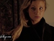 Sensual threesome with 2 sexy blonde babes 3/16