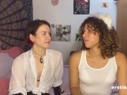 Ersties - Domina Flora wird von Kätzchen July geleckt 4/16