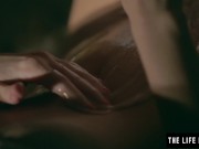 Watch this sexy girl fuck her hairy pussy with sticky fingers 9/16