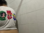 I RECORD MYSELF WHILE I MASTURBATE IN THE BATHROOM 11/16