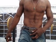 Hitting the weights! (Fetish) - Screenshot 1 of 16 - Muscular Men