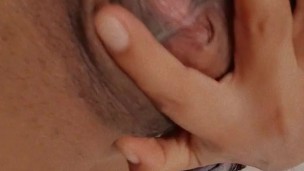 My pussy smells very delicious 🤤