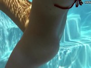 Juicy ass Yenifer Chacon naked swimming 9/16