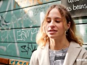 Ersties - Nina Js lesbische Gangbang-Fantasie wird wahr 5/16