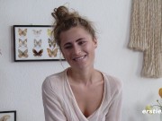 Ersties - 4 Hot Babes Attend a Lesbian Squirting Workshop 4/16