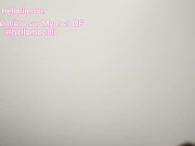 Jeune streameuse suce une grosse bite 1/16