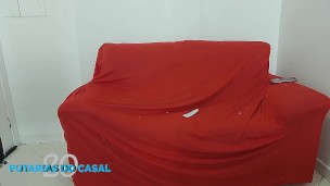 Bbw se solta no teste do sofá: pura luxúria!