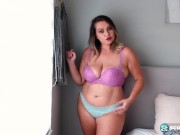 Marina Morris: Naughty Finger Bangin' 9/16