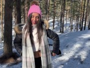 Девушка заблудилась в лесу и встретила лесника отблагодарив его сексом - Кремпай