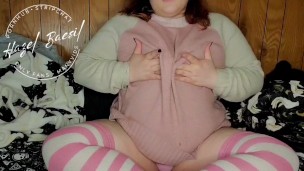 Hazel Baesil Squirts her Brains away