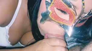 Dar una mamada y que me follen lentamente por la mañana close up