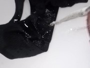 Mi sego sborro e poi piscio sui gambaletti e perizoma (ITA Napoletano) 15/16