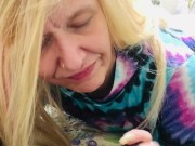 She can suck a a golf ball through a freakin water hose! How a king suppose to get sucked off!🐐🤯💯🍾😳 2/16